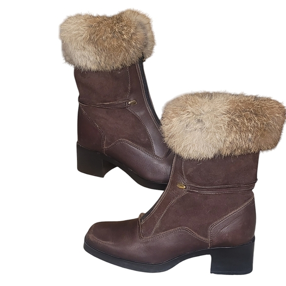 Kamouraska Canada Veronik Leather and Fur Trimmed Heeled Boots - Picture 1 of 8